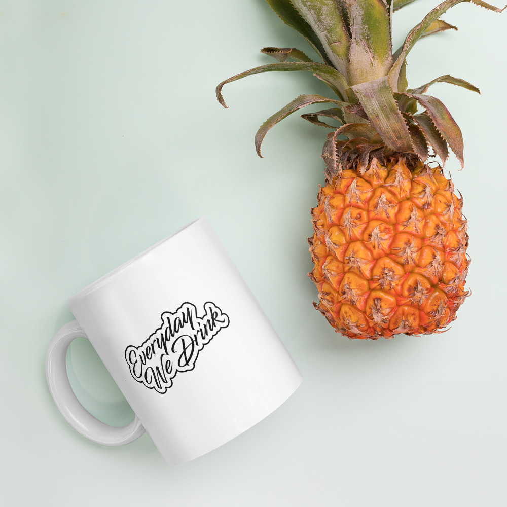 SIGNATURE MUG